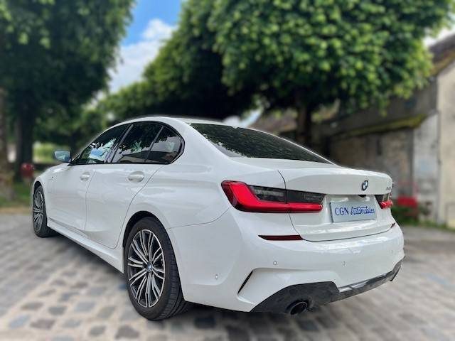 B.M.W. SERIE 3 2019