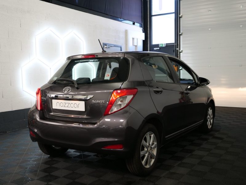 TOYOTA YARIS 2013