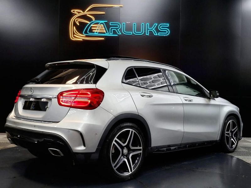 MERCEDES-BENZ GLA 220 CDI 163 cv FASCINATION 4MATIC 7G-DCT