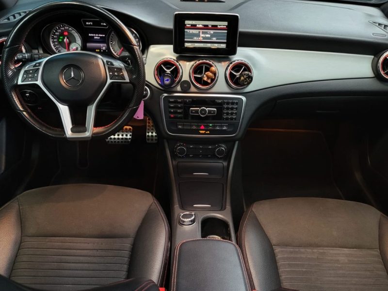 MERCEDES-BENZ GLA 220 CDI 163 cv FASCINATION 4MATIC 7G-DCT