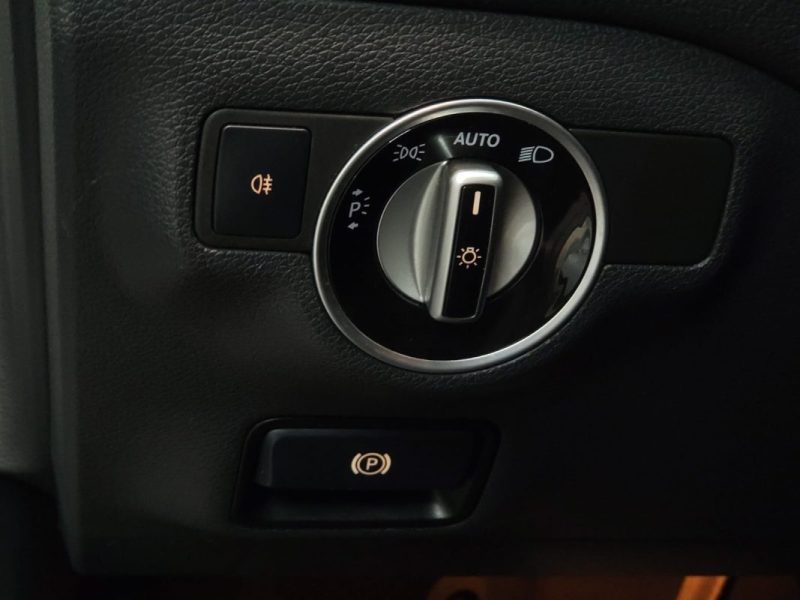 MERCEDES-BENZ GLA 220 CDI 163 cv FASCINATION 4MATIC 7G-DCT