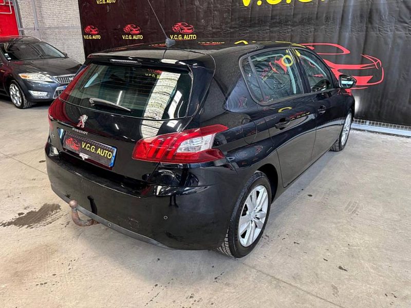 PEUGEOT 308 1.6 BLUE HDI 120 Active 