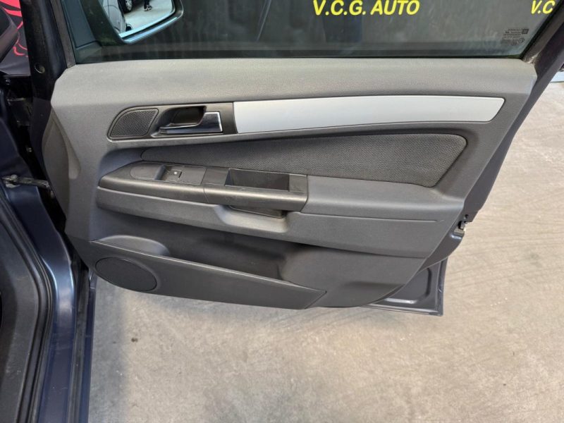 OPEL ZAFIRA 1.9 CDTI 100 Enjoy 