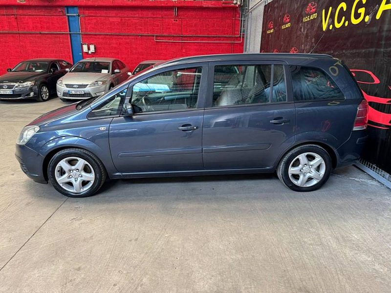 OPEL ZAFIRA 1.9 CDTI 100 Enjoy 