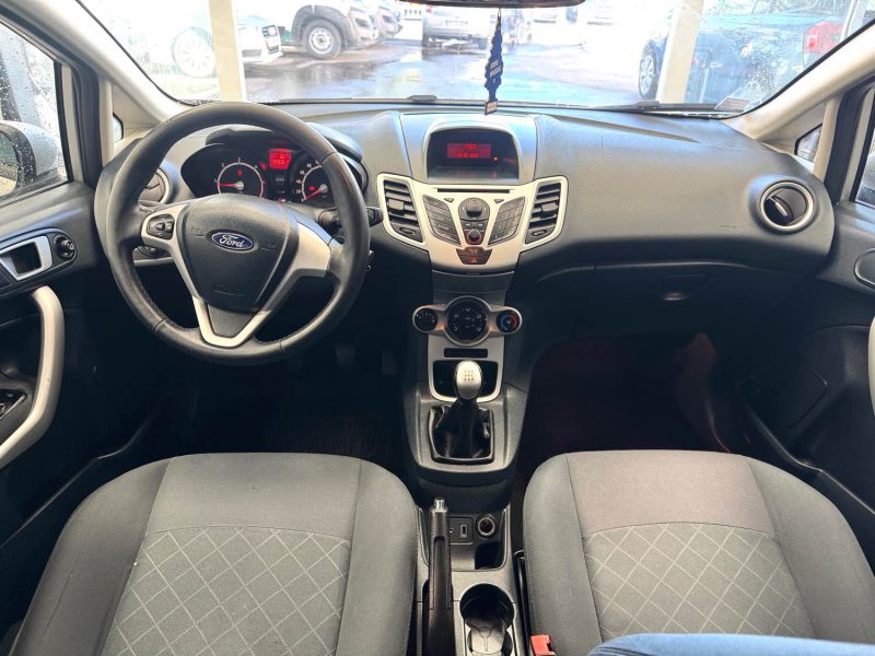 FORD FIESTA 2011