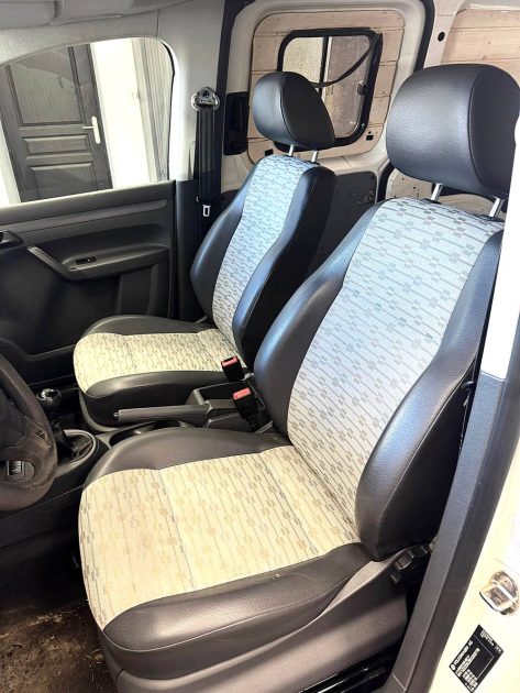 VOLKSWAGEN CADDY 2010