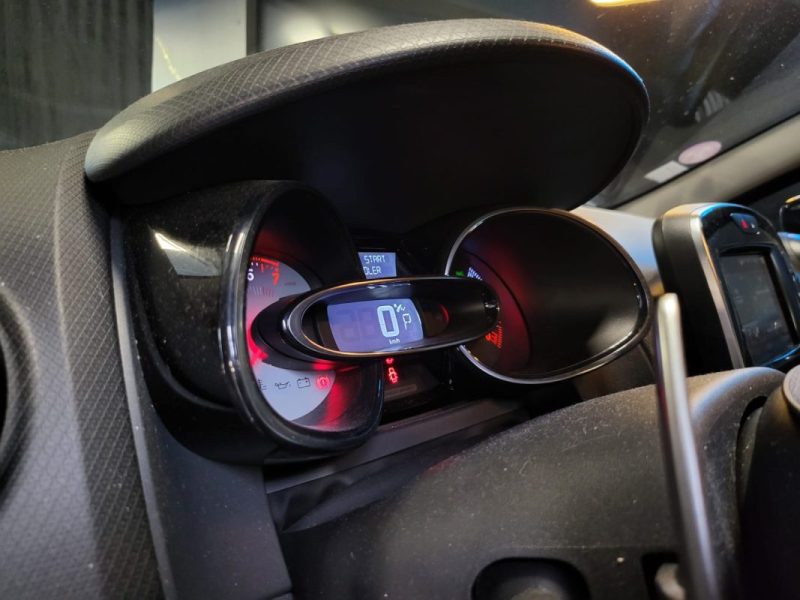 RENAULT CLIO IV RS TROPHY 220cv 1.6 LIGNE AKRAPOVIC 