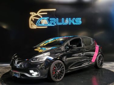 RENAULT CLIO IV RS TROPHY 220cv 1.6 LIGNE AKRAPOVIC 