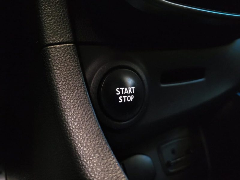 RENAULT CLIO IV RS TROPHY 220cv 1.6 LIGNE AKRAPOVIC 