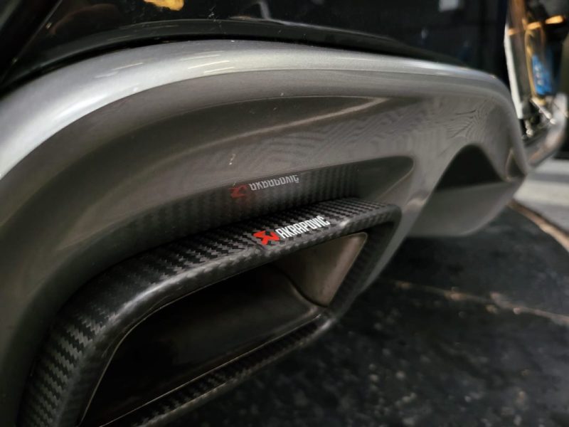 RENAULT CLIO IV RS TROPHY 220cv 1.6 LIGNE AKRAPOVIC 