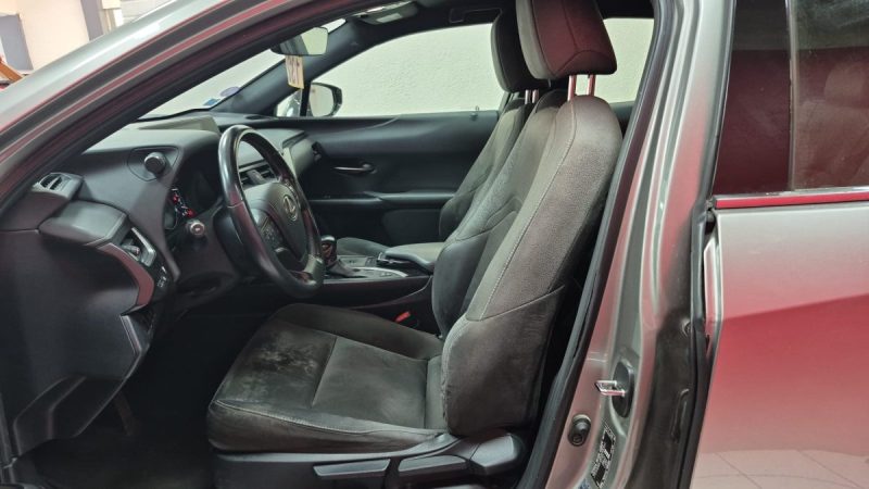 LEXUS UX250H 2021