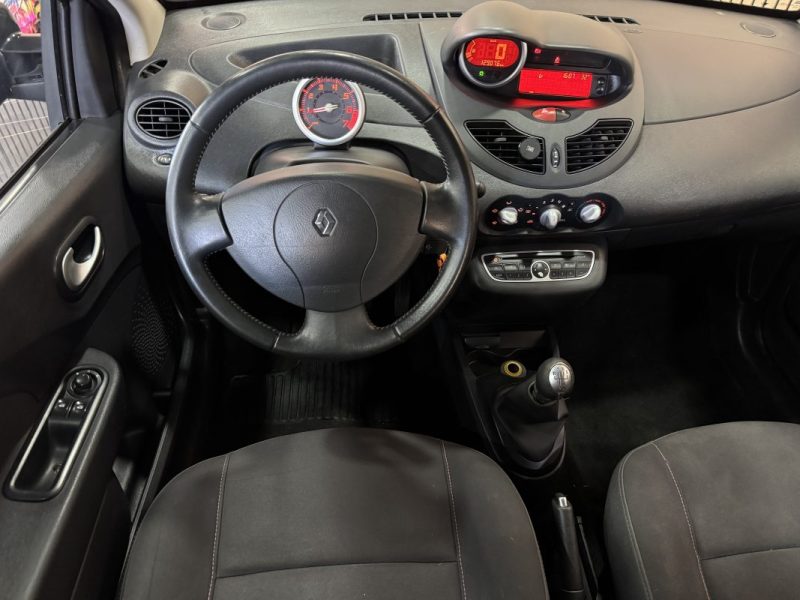 RENAULT TWINGO 2010
