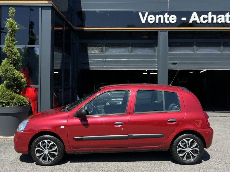 RENAULT CLIO 2 II PHASE 2 CAMPUS 1.2 75 Cv 1ERE MAIN / 5 PORTES BLUETOOTH CRIT AIR 1 - GARANTIE 1 AN