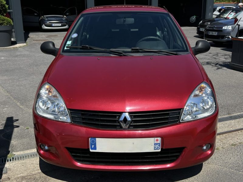 RENAULT CLIO 2 II PHASE 2 CAMPUS 1.2 75 Cv 1ERE MAIN / 5 PORTES BLUETOOTH CRIT AIR 1 - GARANTIE 1 AN