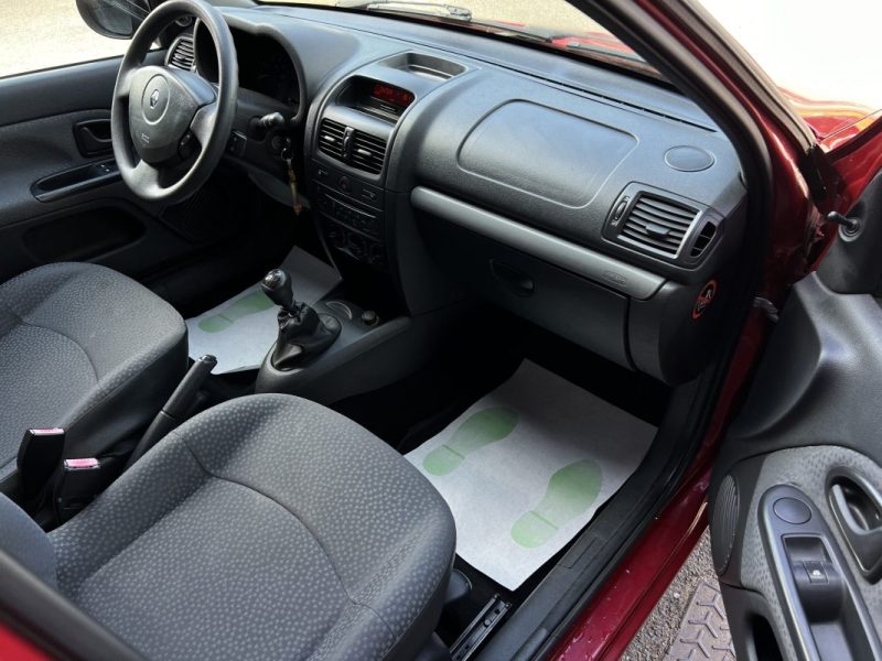 RENAULT CLIO 2 II PHASE 2 CAMPUS 1.2 75 Cv 1ERE MAIN / 5 PORTES BLUETOOTH CRIT AIR 1 - GARANTIE 1 AN