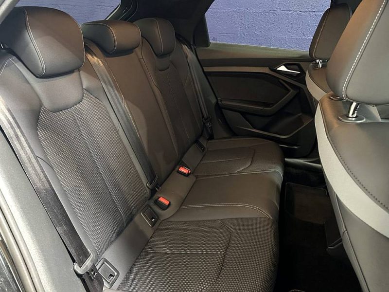 AUDI A1 SPORTBACK 30 TFSI 110 S-LINE S-TRONIC 7