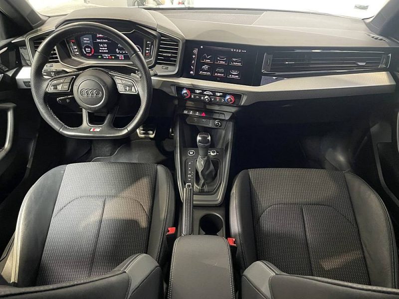 AUDI A1 SPORTBACK 30 TFSI 110 S-LINE S-TRONIC 7