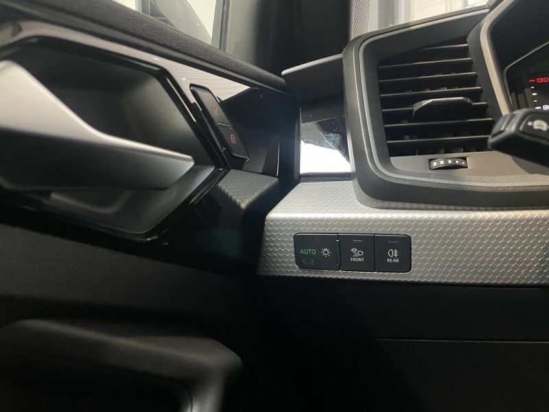 AUDI A1 SPORTBACK 30 TFSI 110 S-LINE S-TRONIC 7