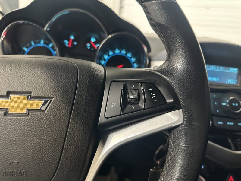 CHEVROLET CRUZE 1.8 16v 141 LTZ