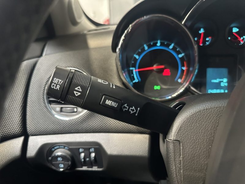 CHEVROLET CRUZE 1.8 16v 141 LTZ