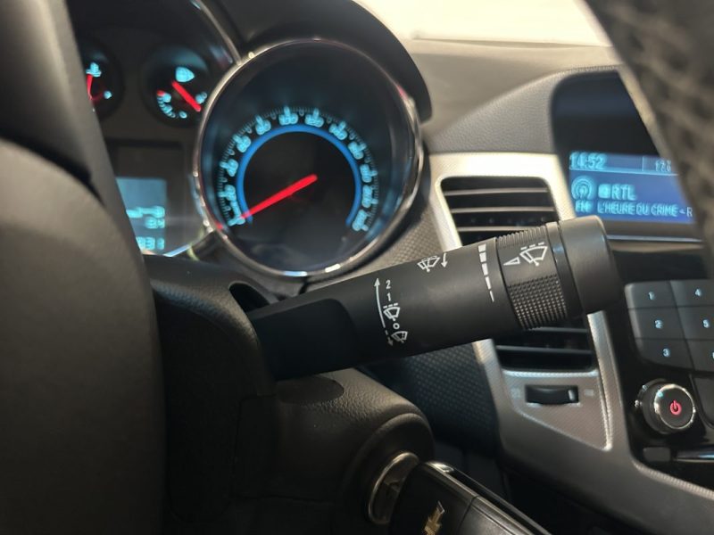 CHEVROLET CRUZE 1.8 16v 141 LTZ