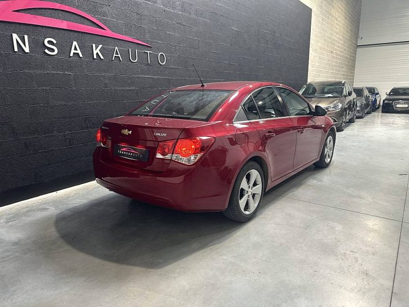 CHEVROLET CRUZE 1.8 16v 141 LTZ