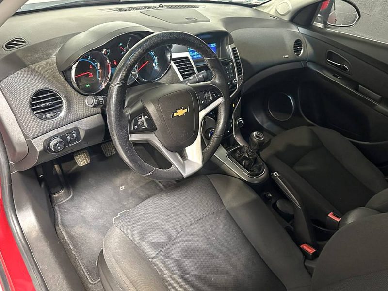 CHEVROLET CRUZE 1.8 16v 141 LTZ