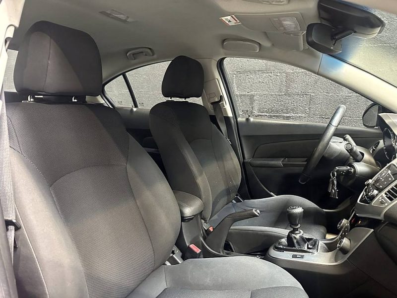 CHEVROLET CRUZE 1.8 16v 141 LTZ