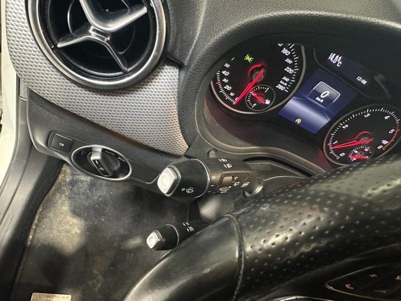 MERCEDES CLASSE B 180 CDI Sensation - Toit Ouvrant / Caméra - KIT Distribution OK + Embrayage NEUF
