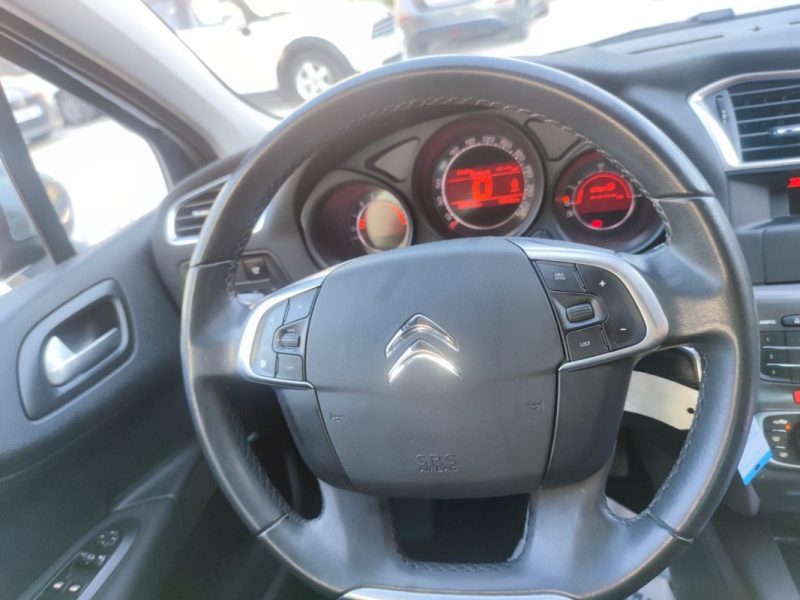 CITROEN C4 Confort e-HDi 115