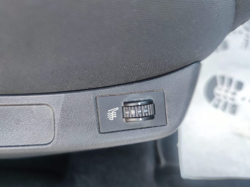 CITROEN C4 Confort e-HDi 115