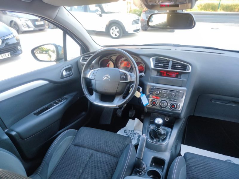 CITROEN C4 Confort e-HDi 115