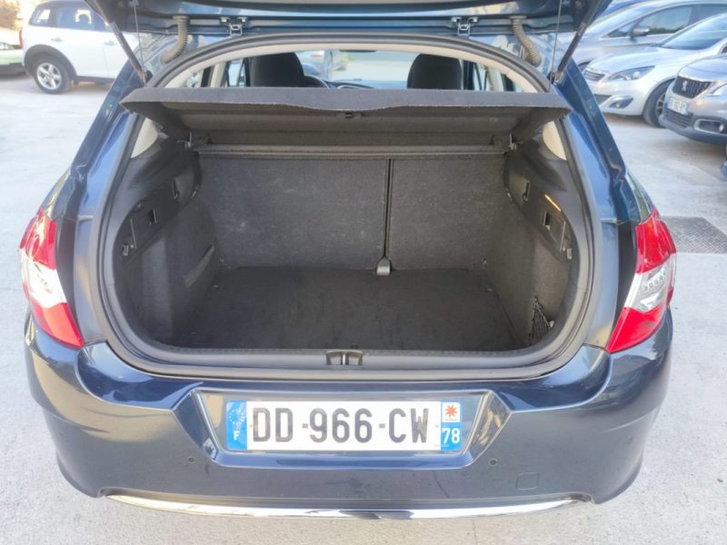 CITROEN C4 Confort e-HDi 115