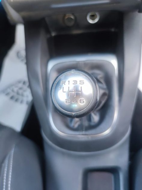 CITROEN C4 Confort e-HDi 115