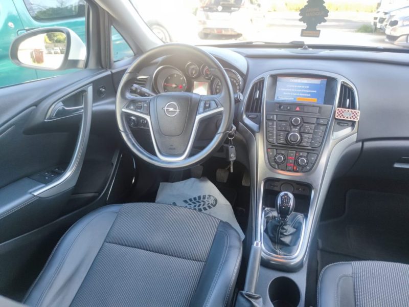 OPEL ASTRA Cosmo Astra 1.7 CDTI 110 ch