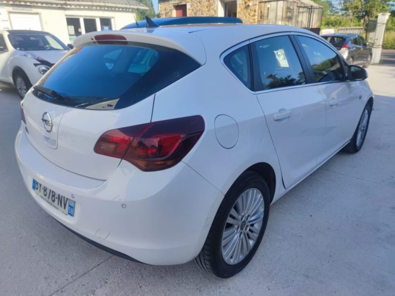OPEL ASTRA Cosmo Astra 1.7 CDTI 110 ch
