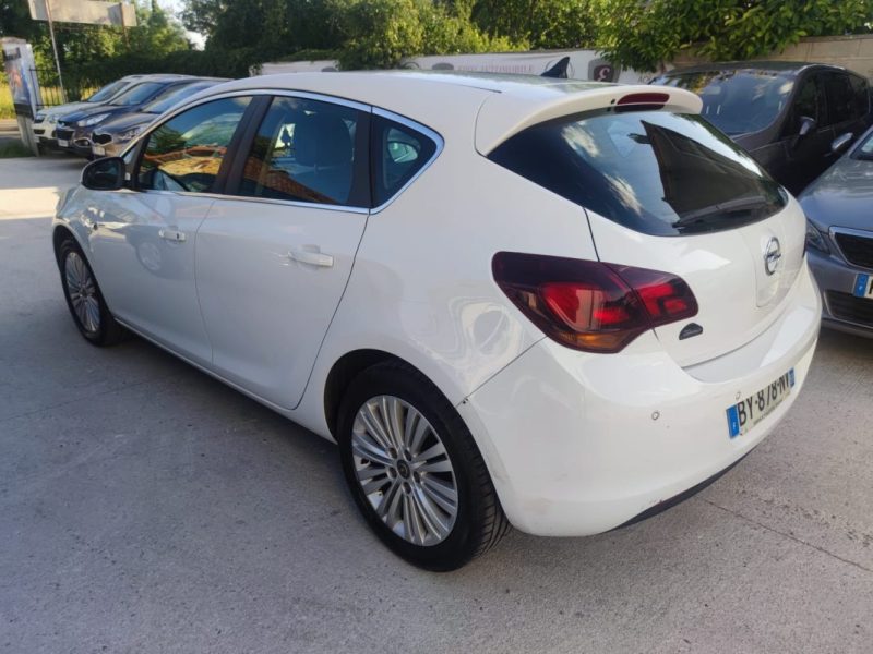 OPEL ASTRA Cosmo Astra 1.7 CDTI 110 ch