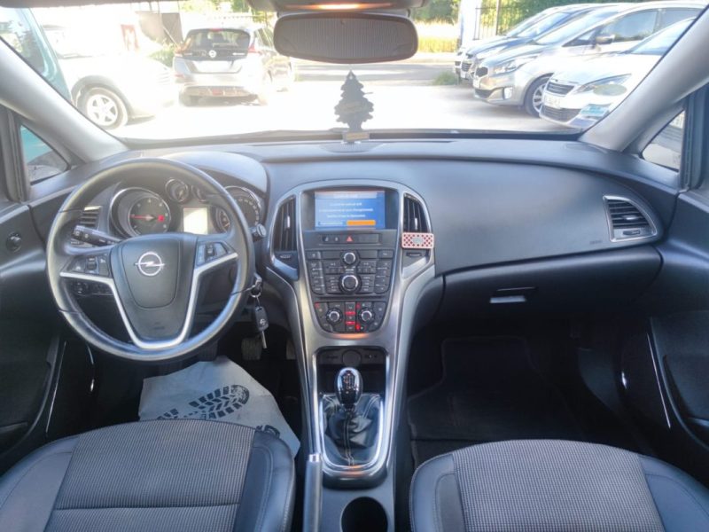 OPEL ASTRA Cosmo Astra 1.7 CDTI 110 ch