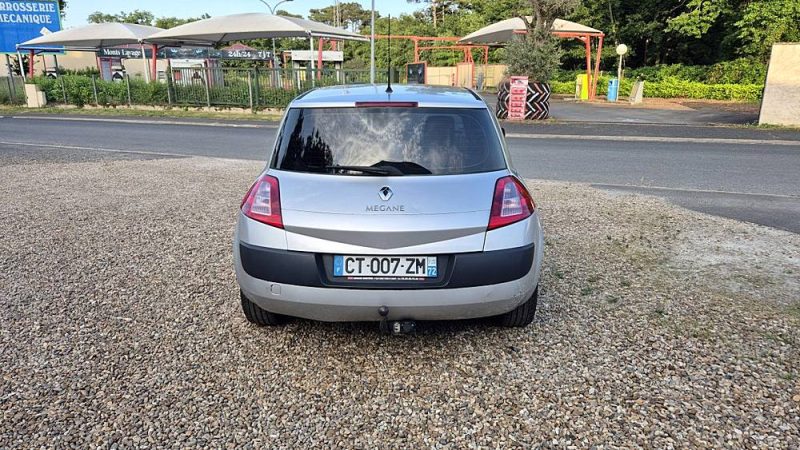 RENAULT MEGANE 2005