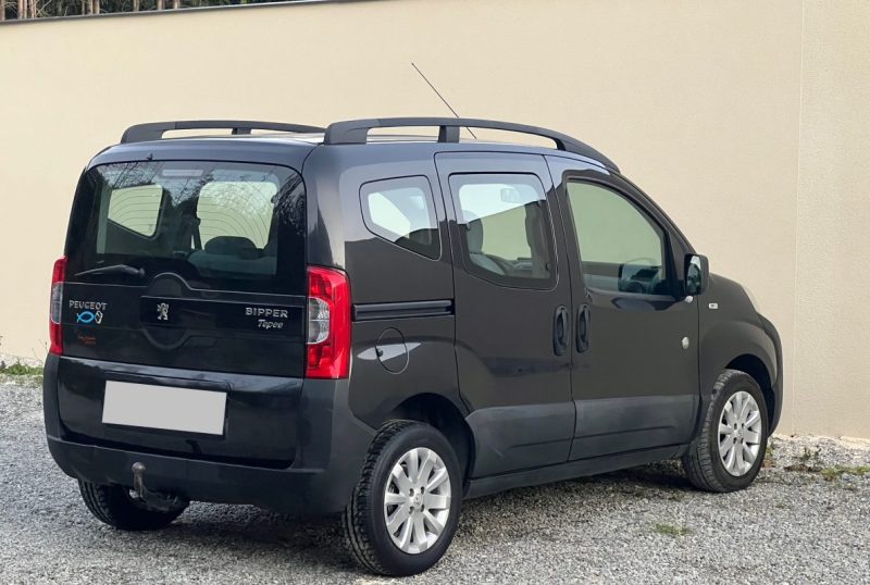 PEUGEOT BIPPER 2012