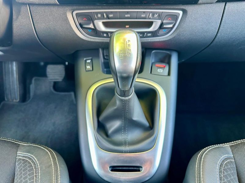 RENAULT SCENIC III 2014