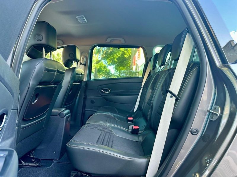 RENAULT SCENIC III 2014