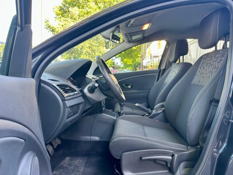 RENAULT MEGANE III 2013