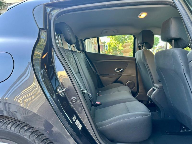 RENAULT MEGANE III 2013