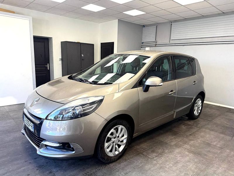 RENAULT MEGANE SCENIC 2013