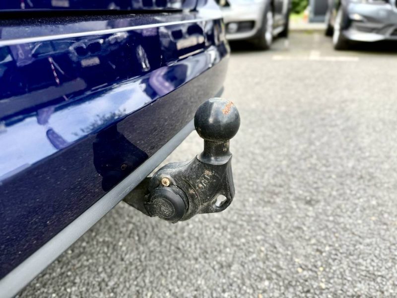 VOLKSWAGEN TOURAN 2020