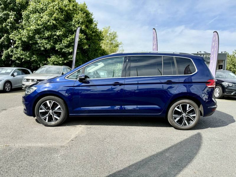 VOLKSWAGEN TOURAN 2020