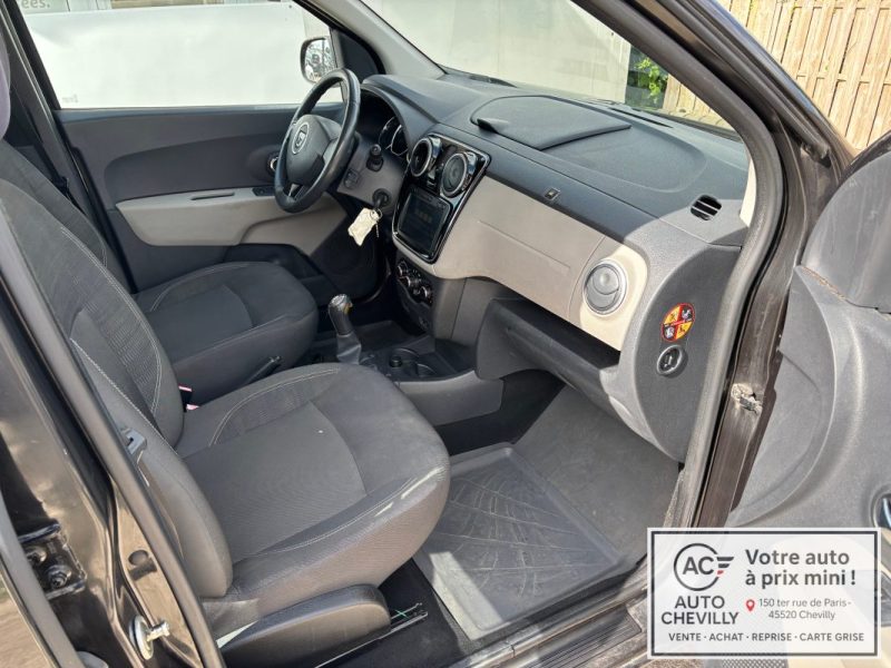 DACIA LODGY 1.2i - 16V TCE 115 GPS