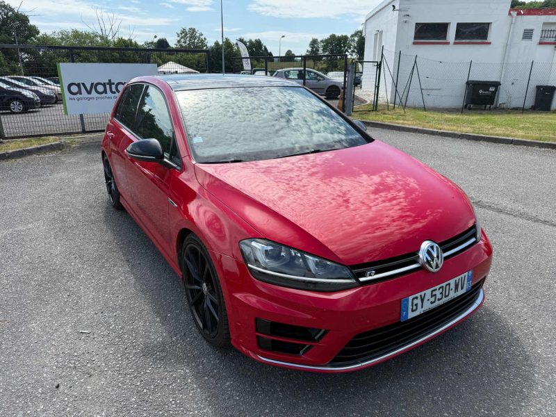 VOLKSWAGEN GOLF 2015