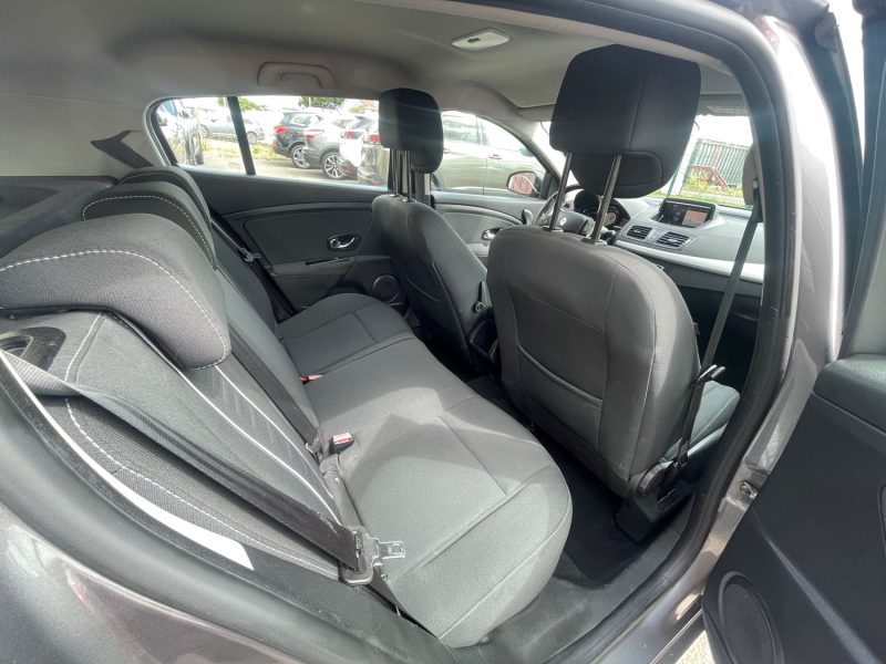 RENAULT MEGANE 2014 3 PHASE 3 1.2i - 16V TURBO TCE 130 CRIT'AIR 1